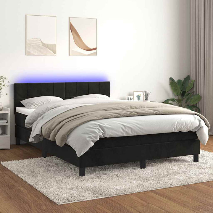 kontinentalseng med madras og LED-lys 140x190 cm fløjl sort