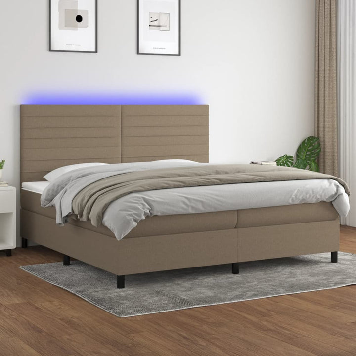 kontinentalseng med LED-lys 200x200 cm stof gråbrun