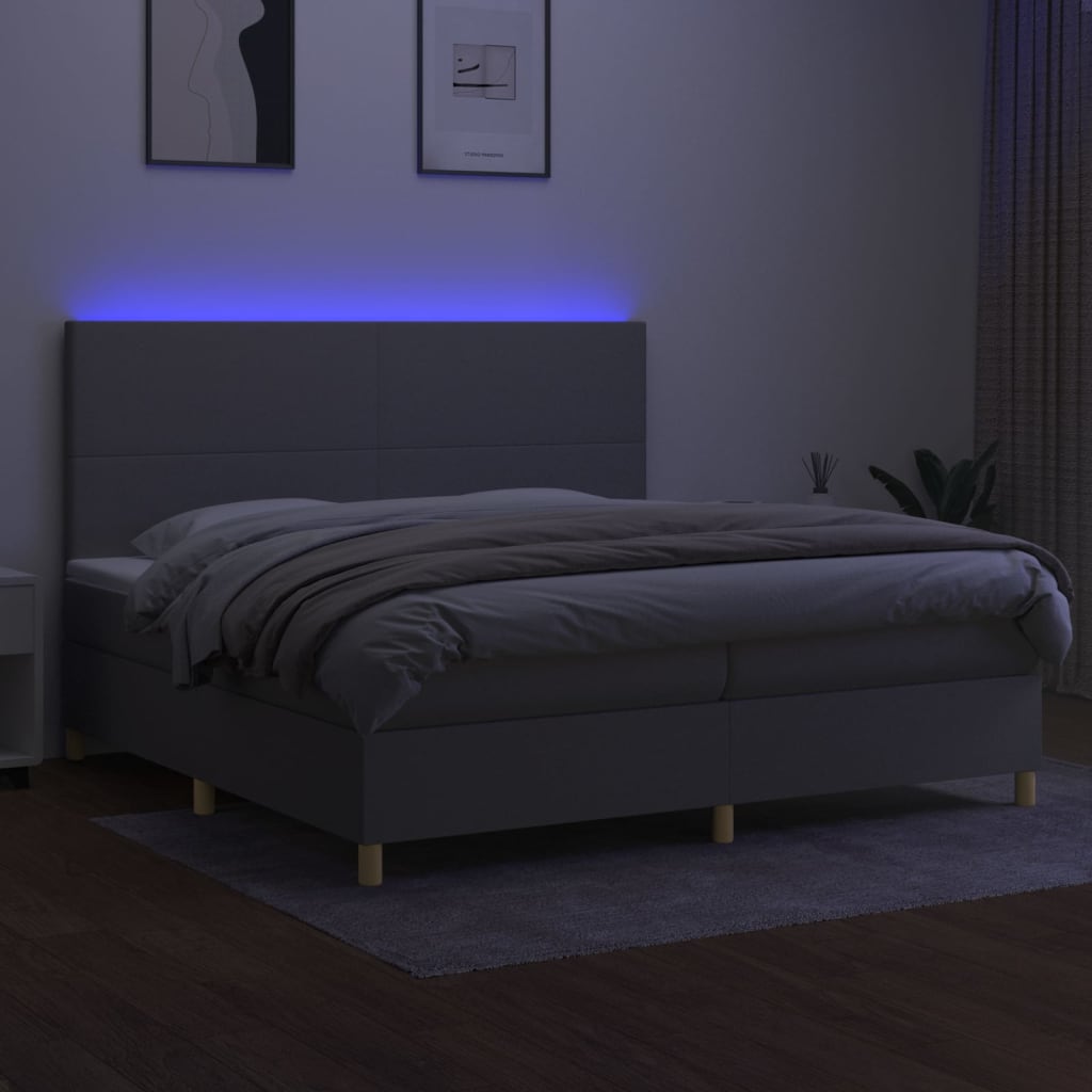 kontinentalseng med LED-lys 200x200 cm stof lysegrå