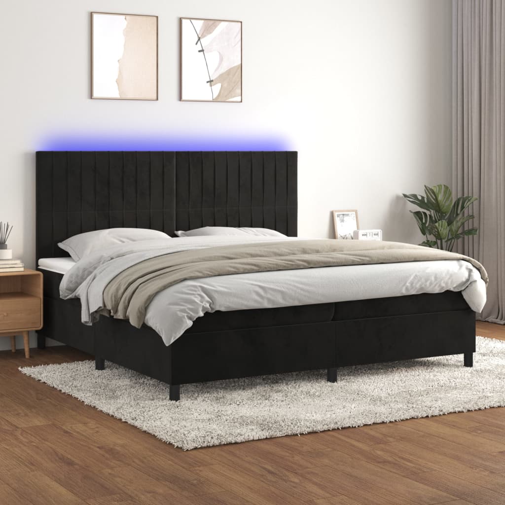 kontinentalseng med LED-lys 200x200 cm fløjl sort