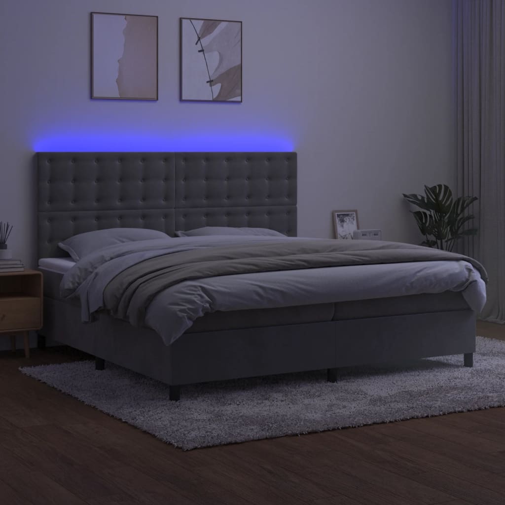 kontinentalseng med LED-lys 200x200 cm fløjl lysegrå