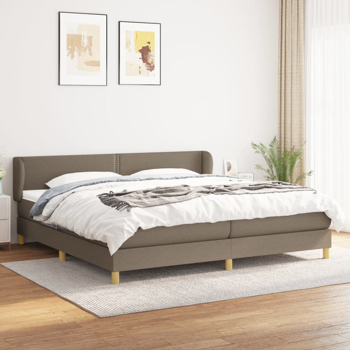 kontinentalseng med madras 200x200 cm stof gråbrun