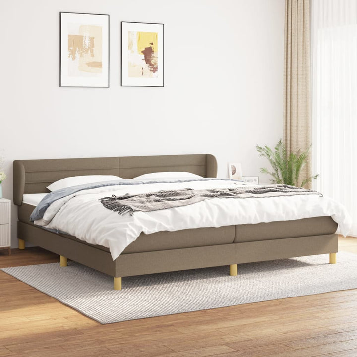 kontinentalseng med madras 200x200 cm stof gråbrun