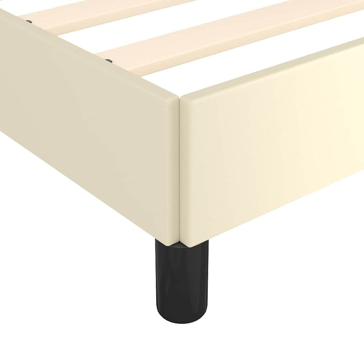 sengeramme med sengegavl 140x200 cm kunstlæder cremefarvet