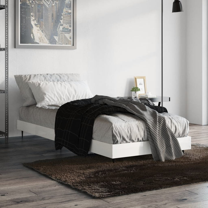 sengeramme 75x190 cm konstrueret træ hvid højglans