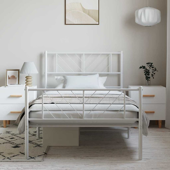 sengeramme med sengegavl og fodgærde 100x200 cm metal hvid