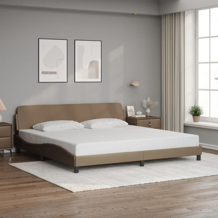 sengeramme Dover 200x200 cm kunstlæder cappuccinofarvet