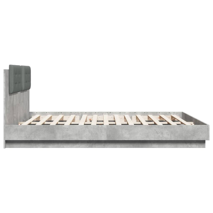 sengeramme med sengegavl og LED-lys 200x200 cm betongrå