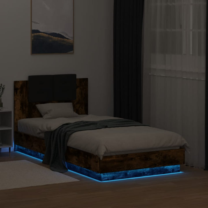 sengeramme med sengegavl og LED-lys 75x190 cm røget egetræ