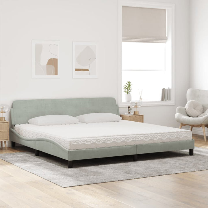 seng med madras Dover 200x200 cm velour lysegrå