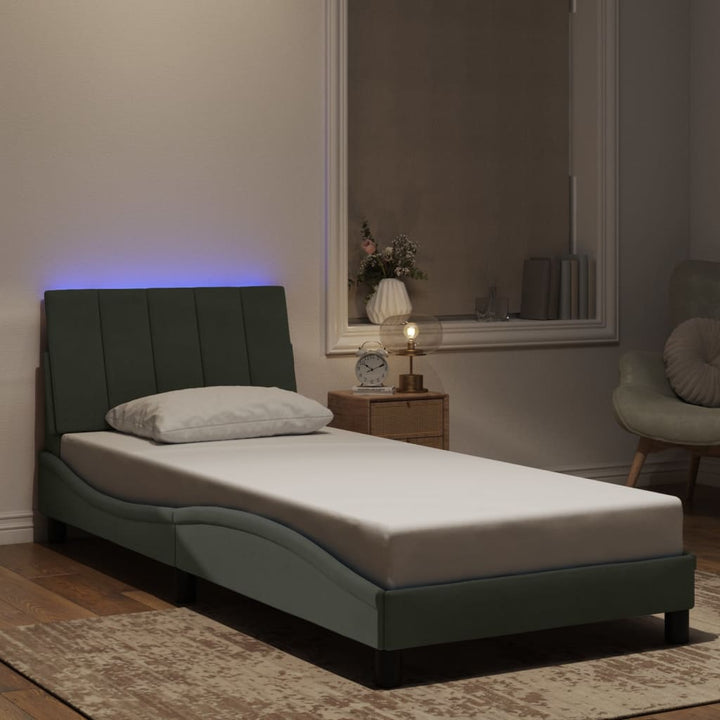 sengeramme med LED uden madras Hanko 90x190 cm velour lysegrå