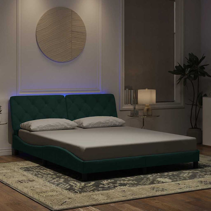 sengeramme med LED uden madras 160x200 cm velour mørkegrøn