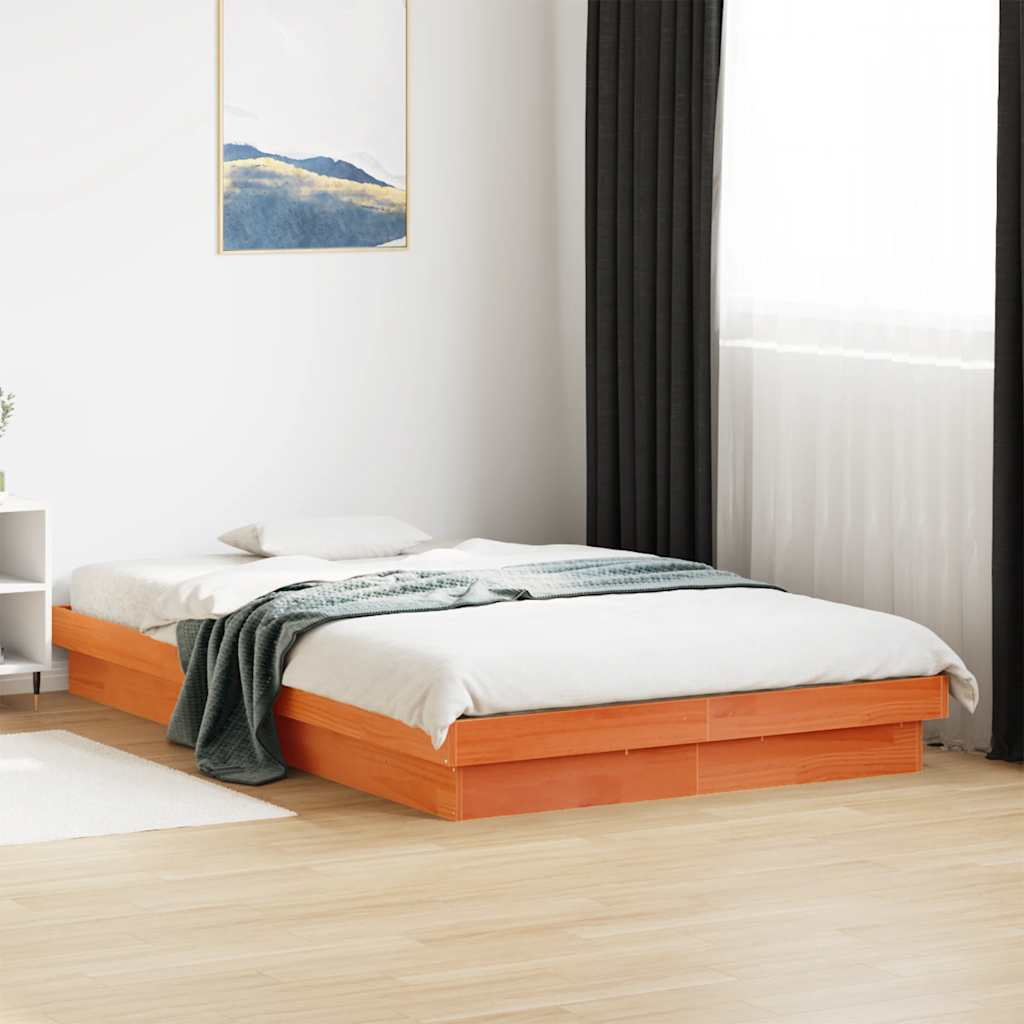 sengeramme med LED-lys 120x200 cm massivt fyrretræ gyldenbrun