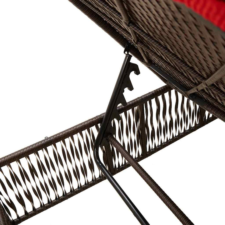 liggestole 2 stk. med bord brun polyrattan