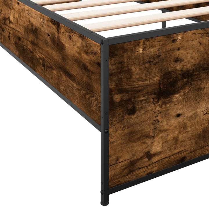 sengeramme 90x190 cm konstrueret træ og metal røget eg