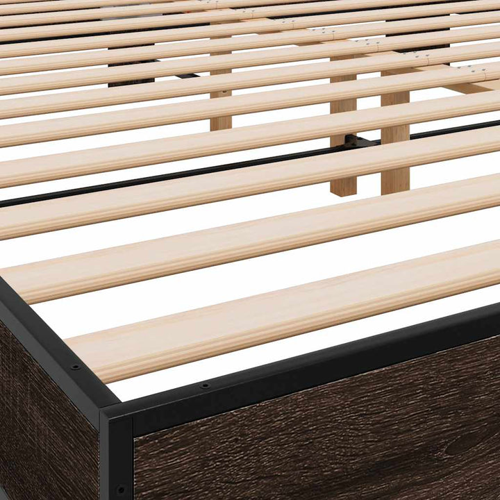 sengeramme 200x200 cm konstrueret træ og metal brun egetræ