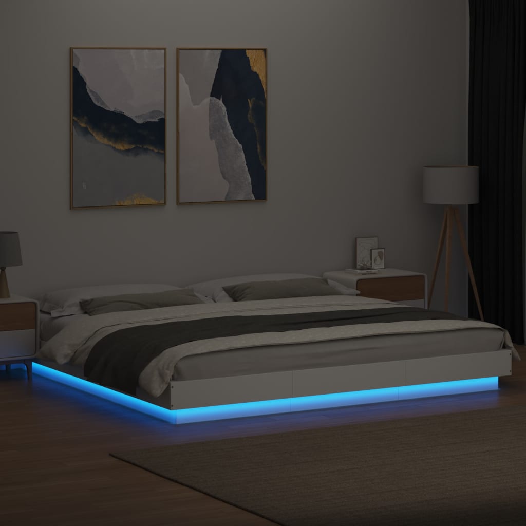 sengeramme med LED-lys 200x200 cm konstrueret træ hvid