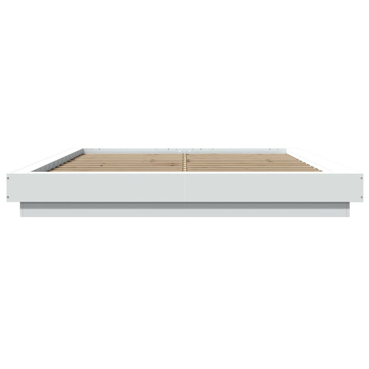 sengeramme med LED-lys 150x200 cm konstrueret træ hvid