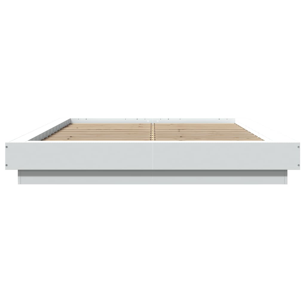 sengeramme med LED-lys 140x200 cm konstrueret træ hvid