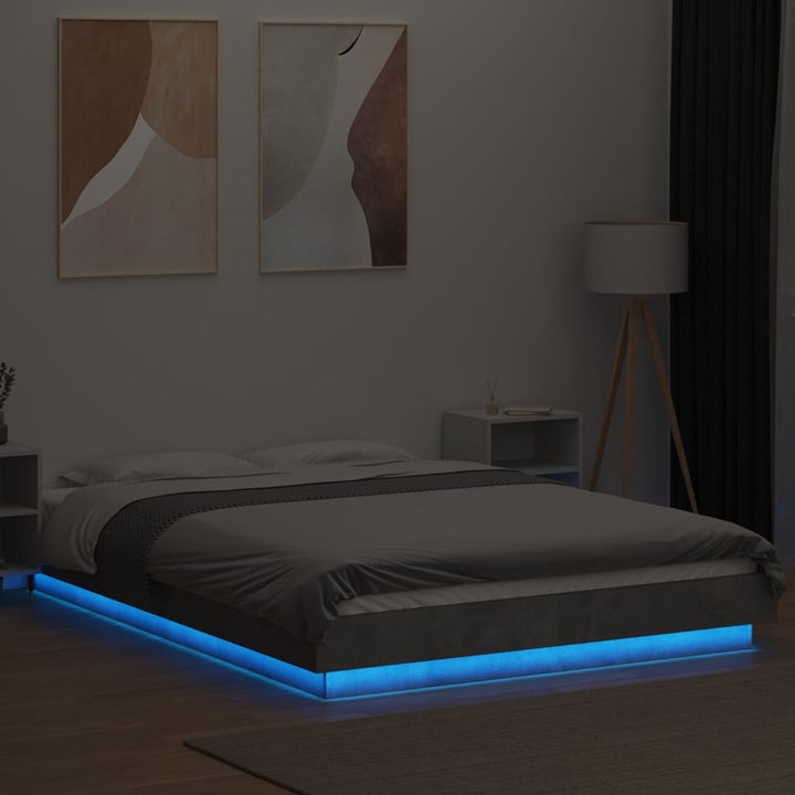 sengeramme med LED-lys 140x190 cm konstrueret træ betongrå