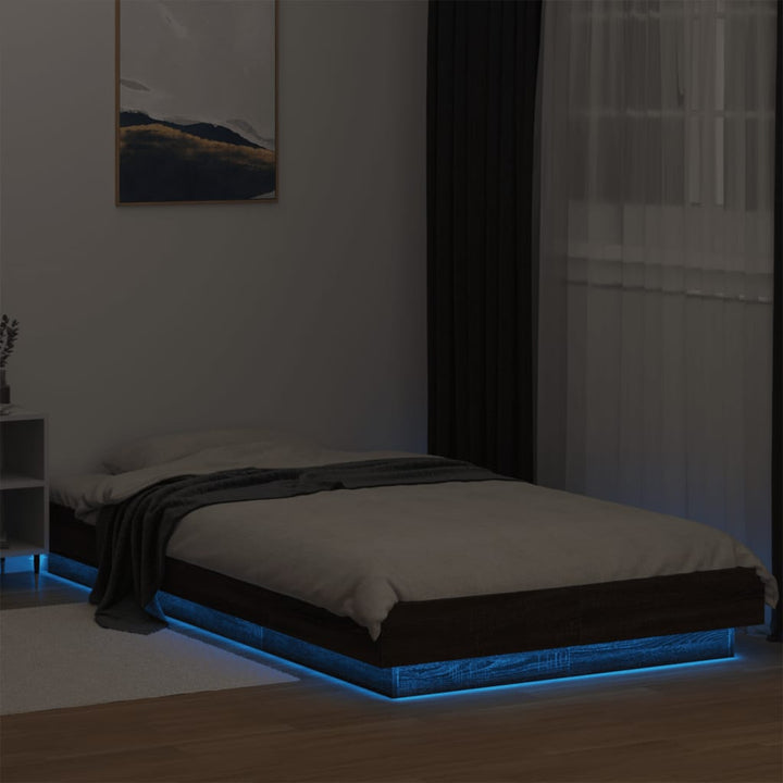 sengeramme med LED-lys 90x190 cm konstrueret træ brun egetræ