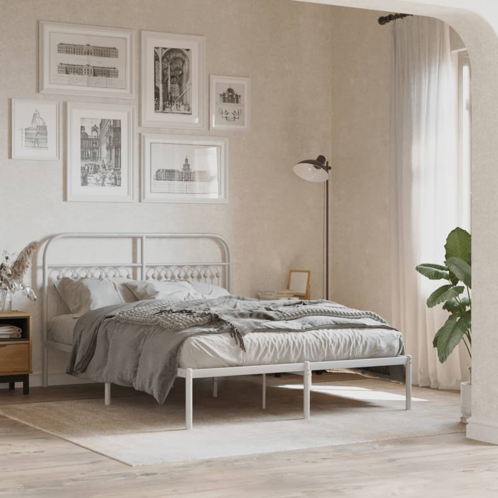 sengeramme med sengegavl 140x200 cm metal hvid