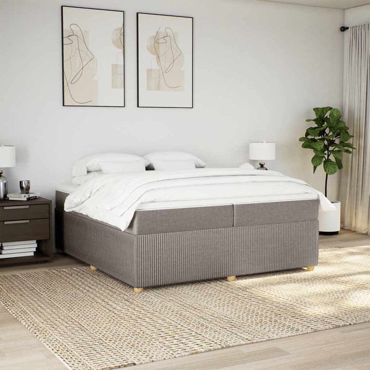 kontinentalseng med madras 200x200 cm stof gråbrun