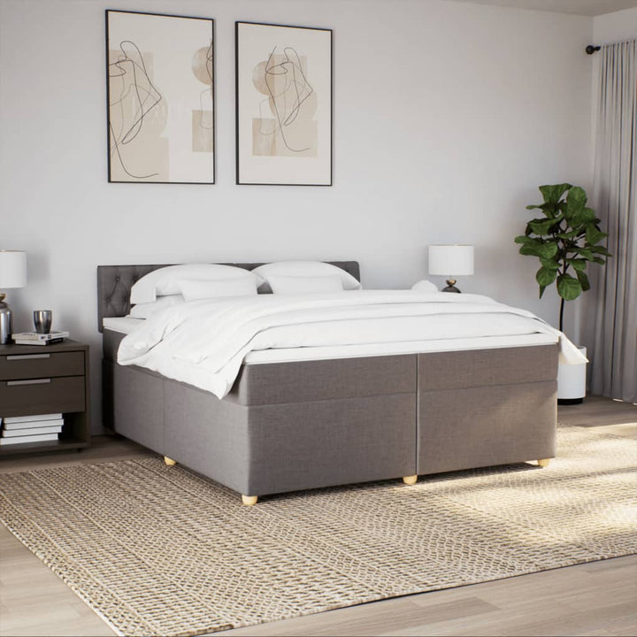 kontinentalseng med madras 200x200 cm stof gråbrun
