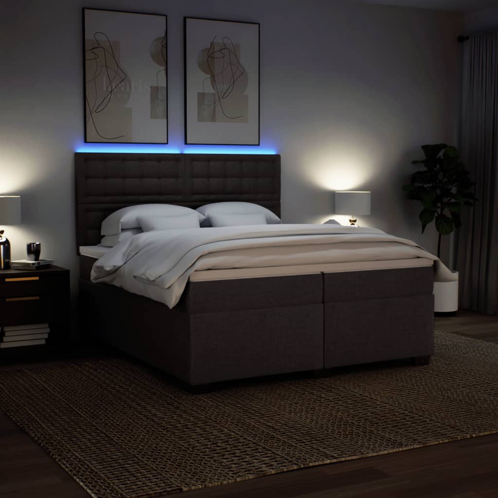 kontinentalseng med madras 200x200 cm stof mørkebrun