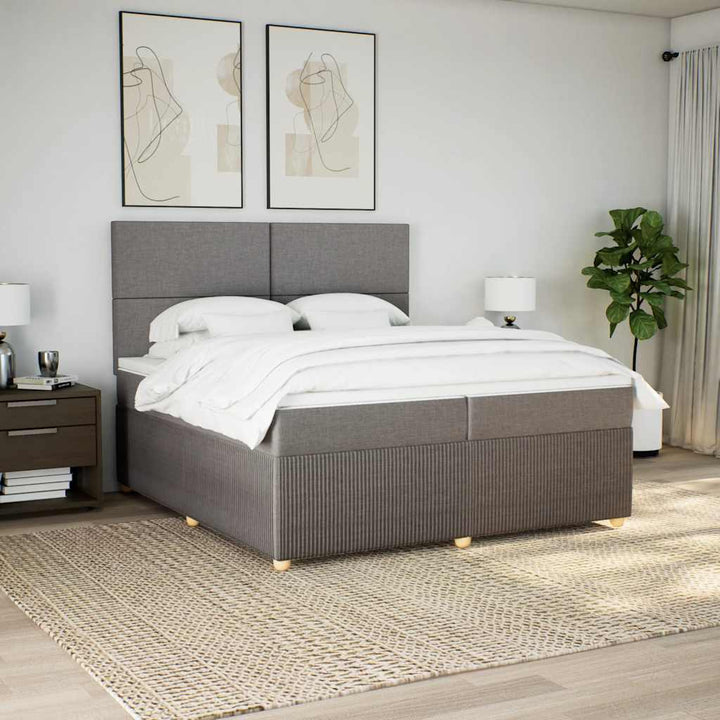 kontinentalseng med madras 200x200 cm stof gråbrun