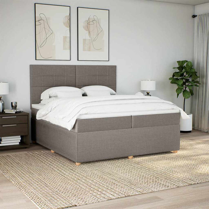 kontinentalseng med madras 200x200 cm stof gråbrun