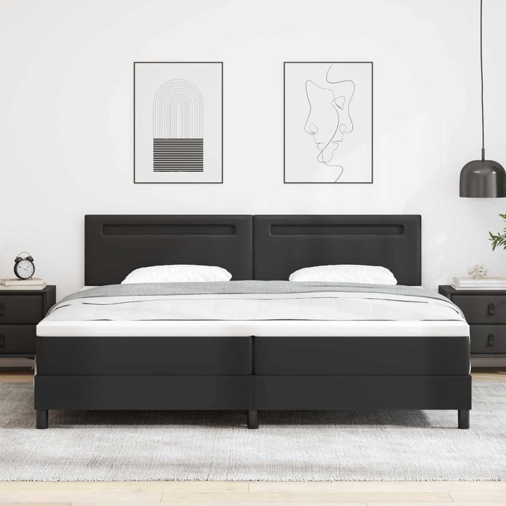 Box spring seng med madras med LED Sort 200 x 200 cm Kunstlæder