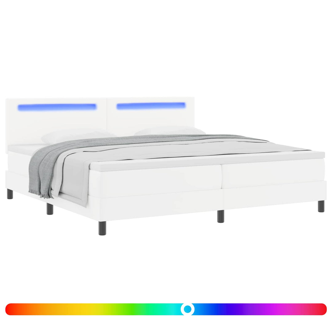 Box spring seng med madras med LED Hvid 200 x 200 cm Kunstlæder