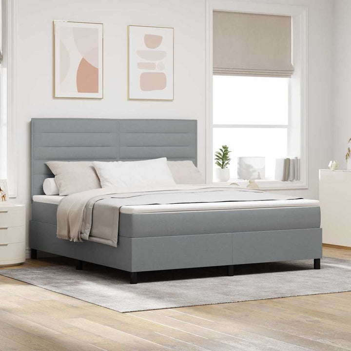 Box spring seng med madras Lysegrå 180 x 200 cm Stof