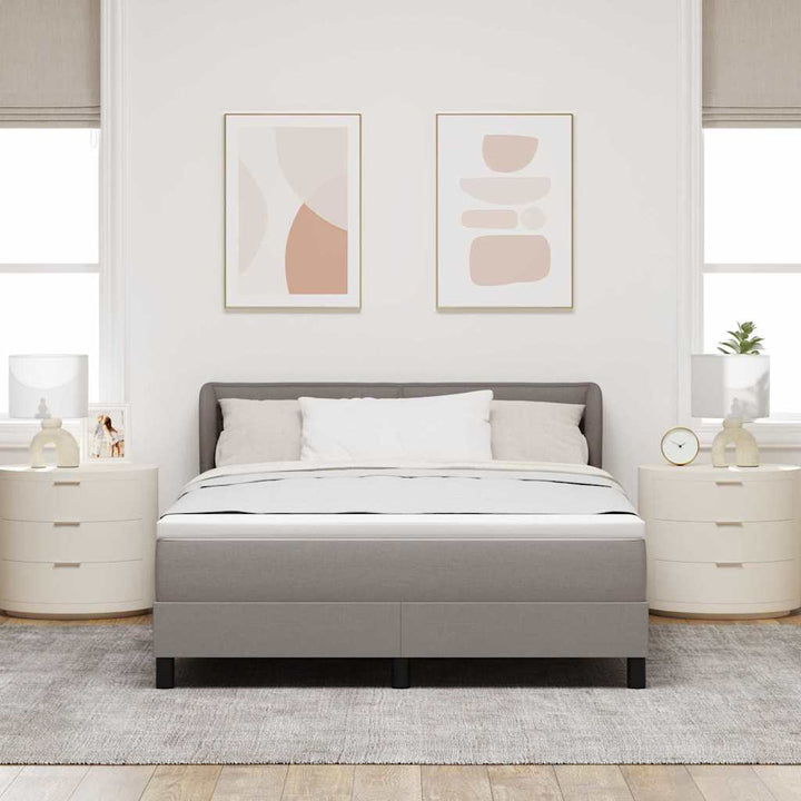 Box spring seng med madras Gråbrun 140 x 190 cm Stof