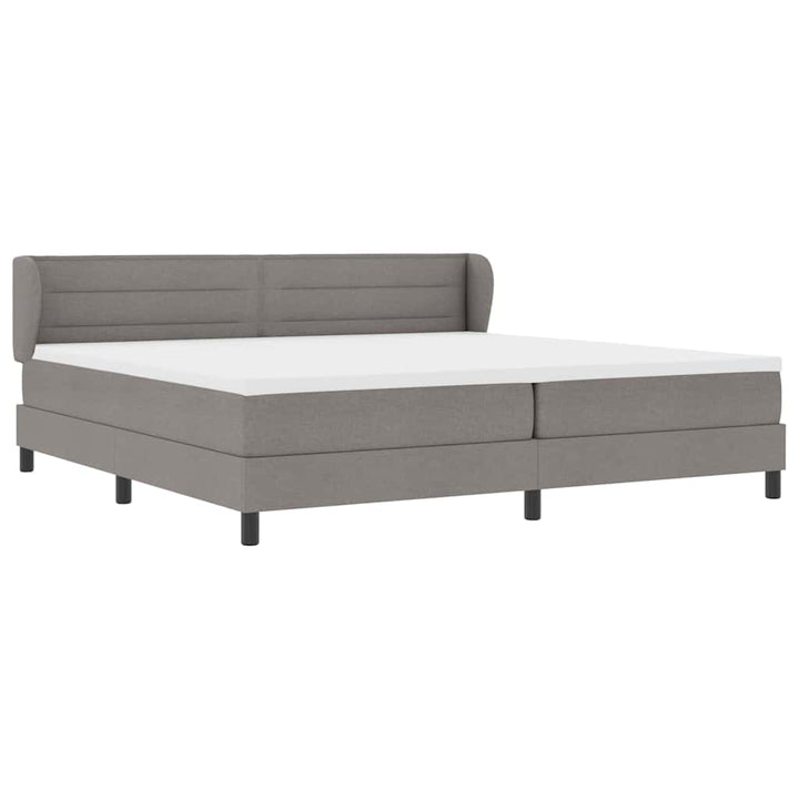 Box spring seng med madras Gråbrun 200 x 200 cm Stof