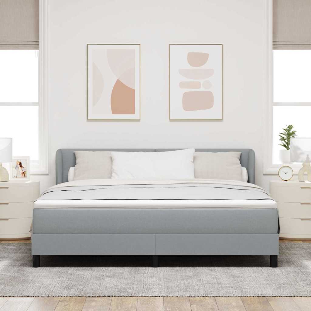 Box spring seng med madras Lysegrå 180 x 200 cm Stof