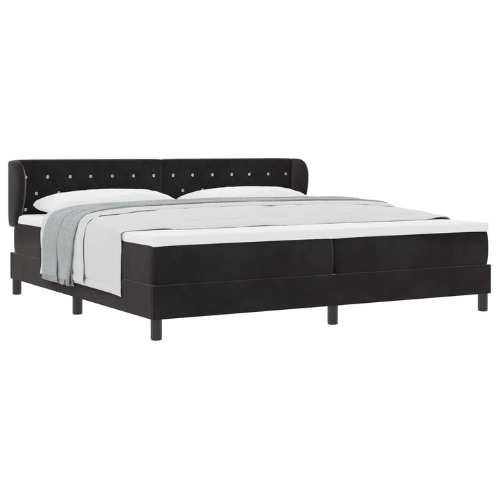 Box spring seng med madras Sort 200 x 200 cm Fløjl