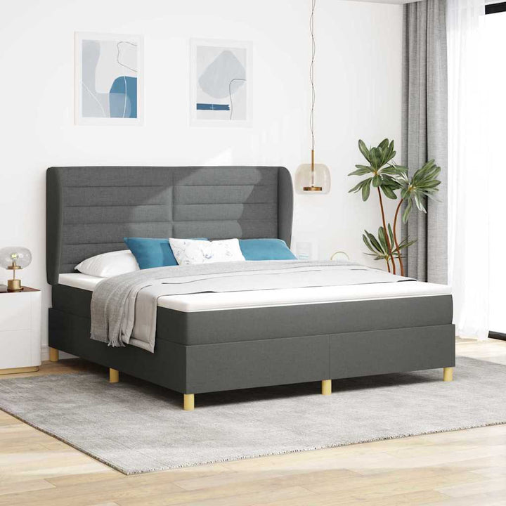 Box spring seng med madras Mørkegrå 200 x 180 cm Stof