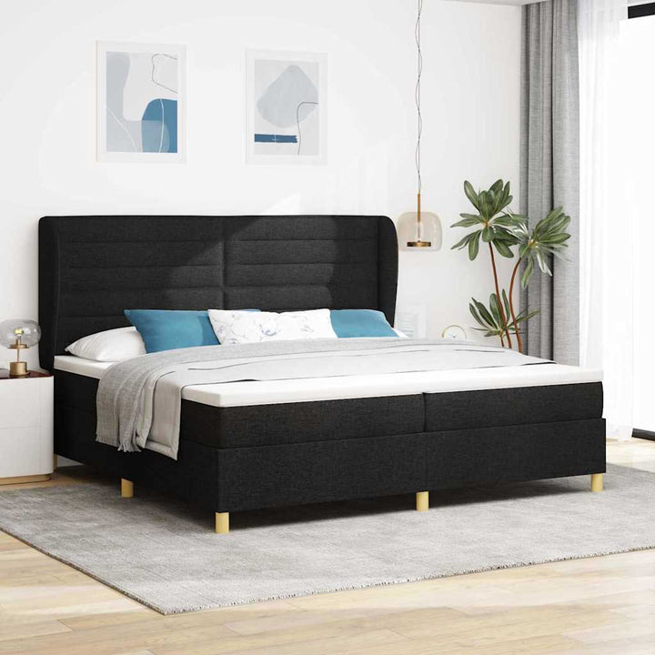 Box spring seng med madras Sort 200 x 200 cm Stof