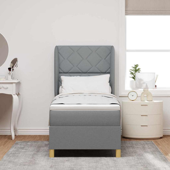 Box spring seng med madras Lysegrå 200 x 80 cm Stof