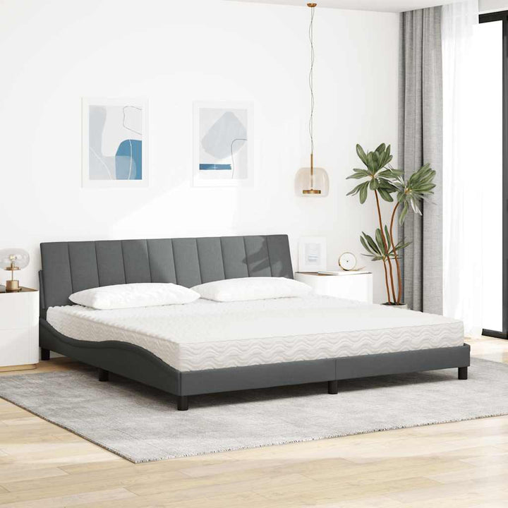 seng med madras Hanko 200x200 cm stof lysegrå