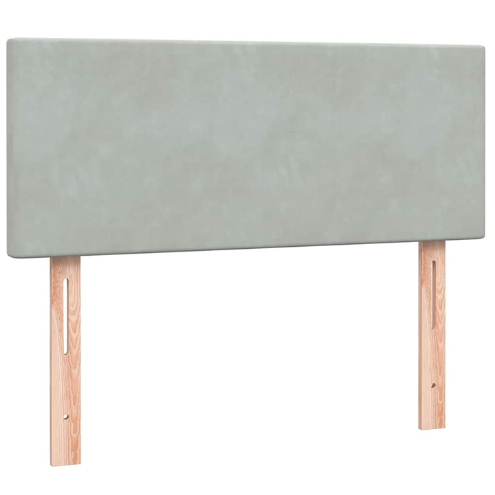 kontinentalseng med madras og LED-lys 120x220 cm fløjl lysegrå