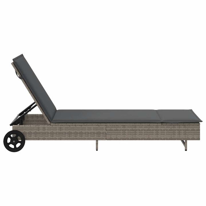 liggestol med hjul og hynde polyrattan grå