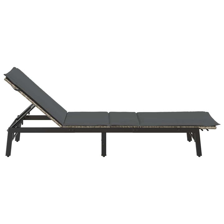 liggestol med hynde polyrattan lysegrå