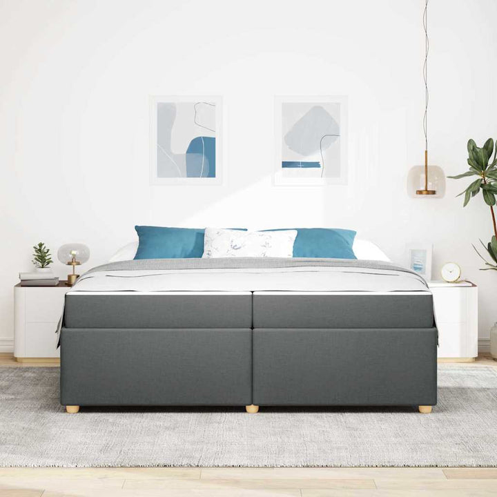 Sengestel med madras Mørkegrå 200 x 200 cm Stof