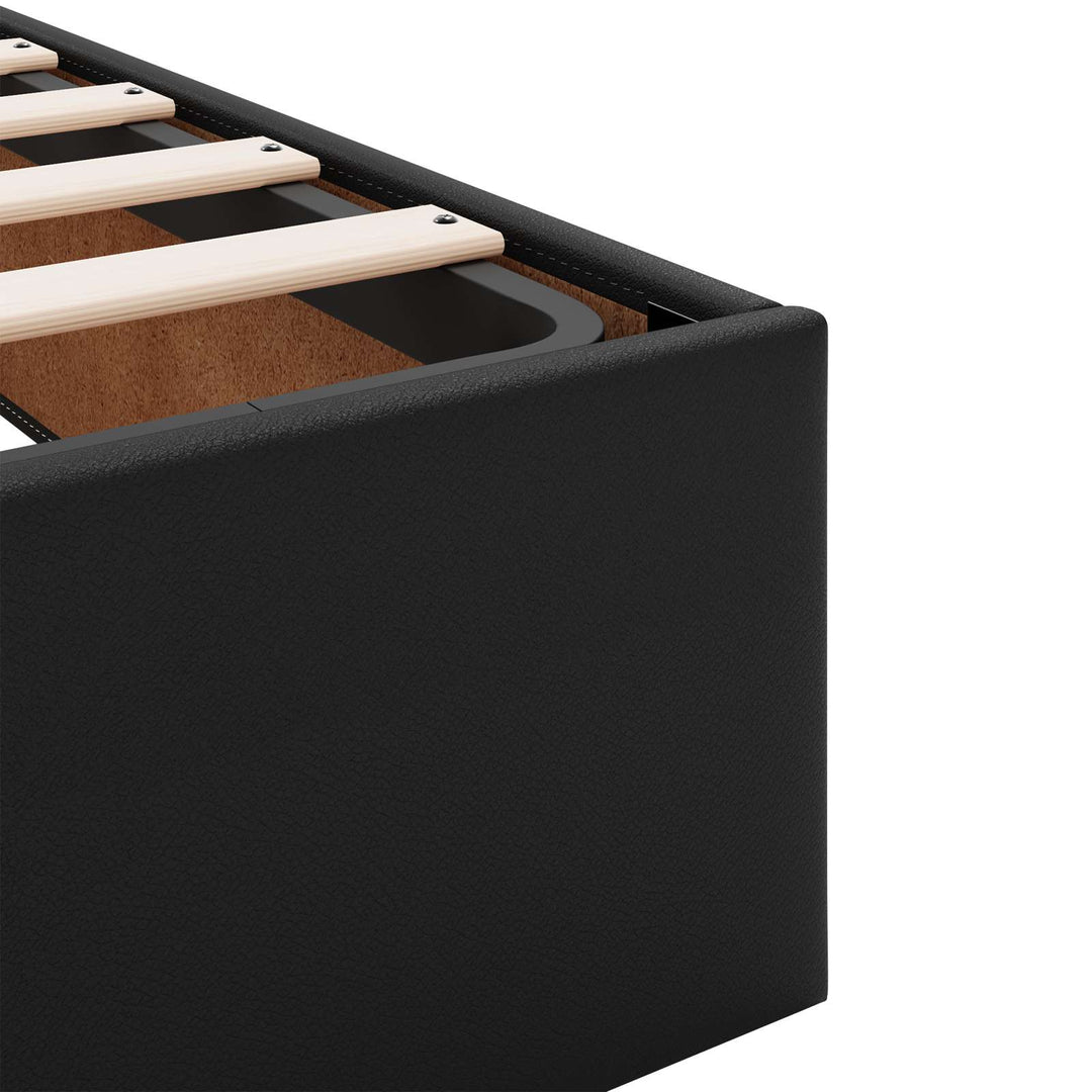 Sengeramme med madras med madras 2 pcs Sort PVC