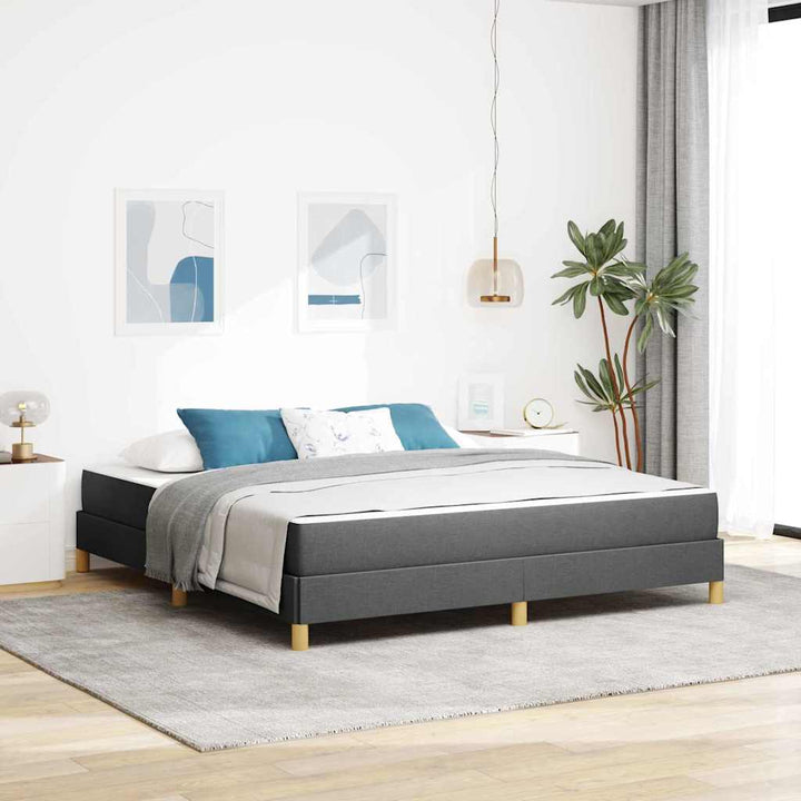 Box spring seng med madras Mørkegrå 180 x 200 cm Stof