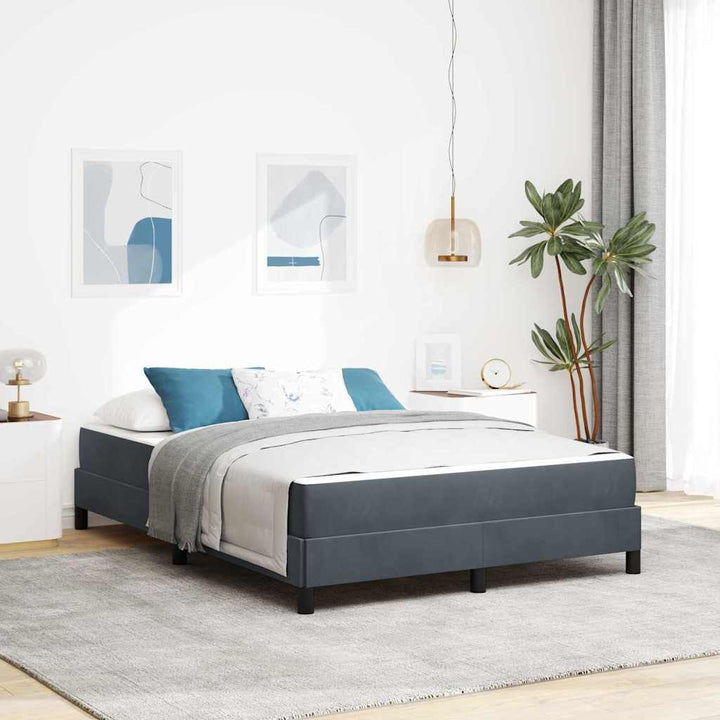 Box spring seng med madras Mørkegrå 140 x 200 cm Stof