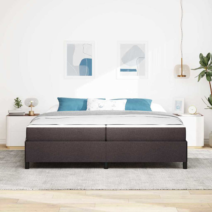 Box spring seng med madras Mørk Brun 200 x 200 cm Stof